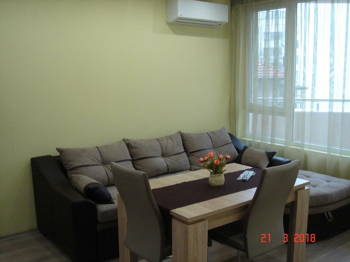 Apartment Deni Burgas by Eksteriør bilde